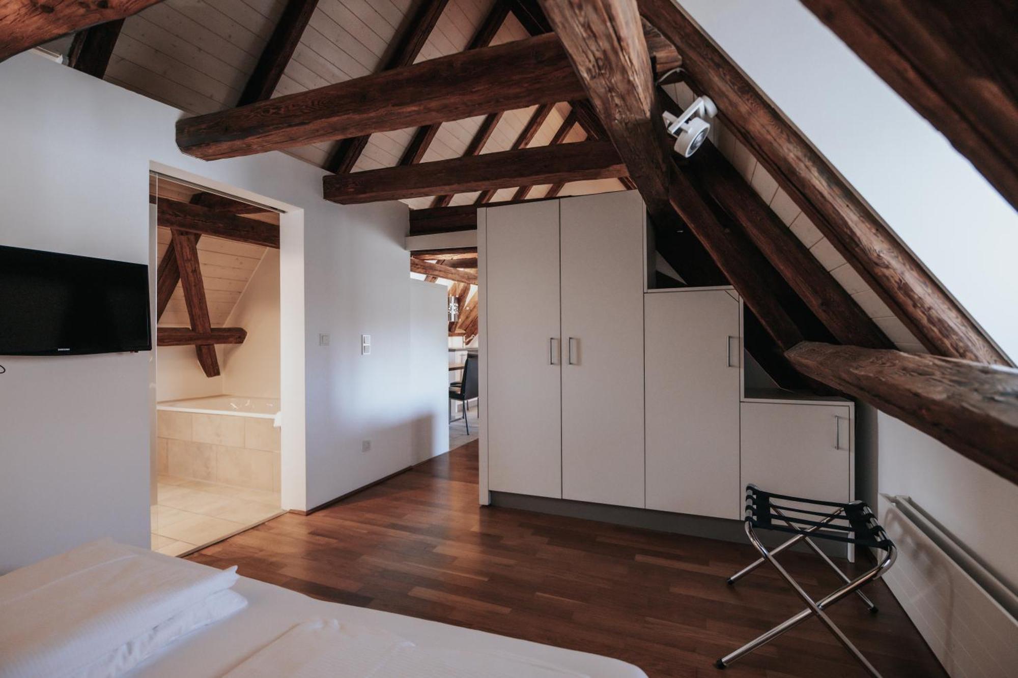 Design Hotel & Restaurant Loewen Ulm Dış mekan fotoğraf