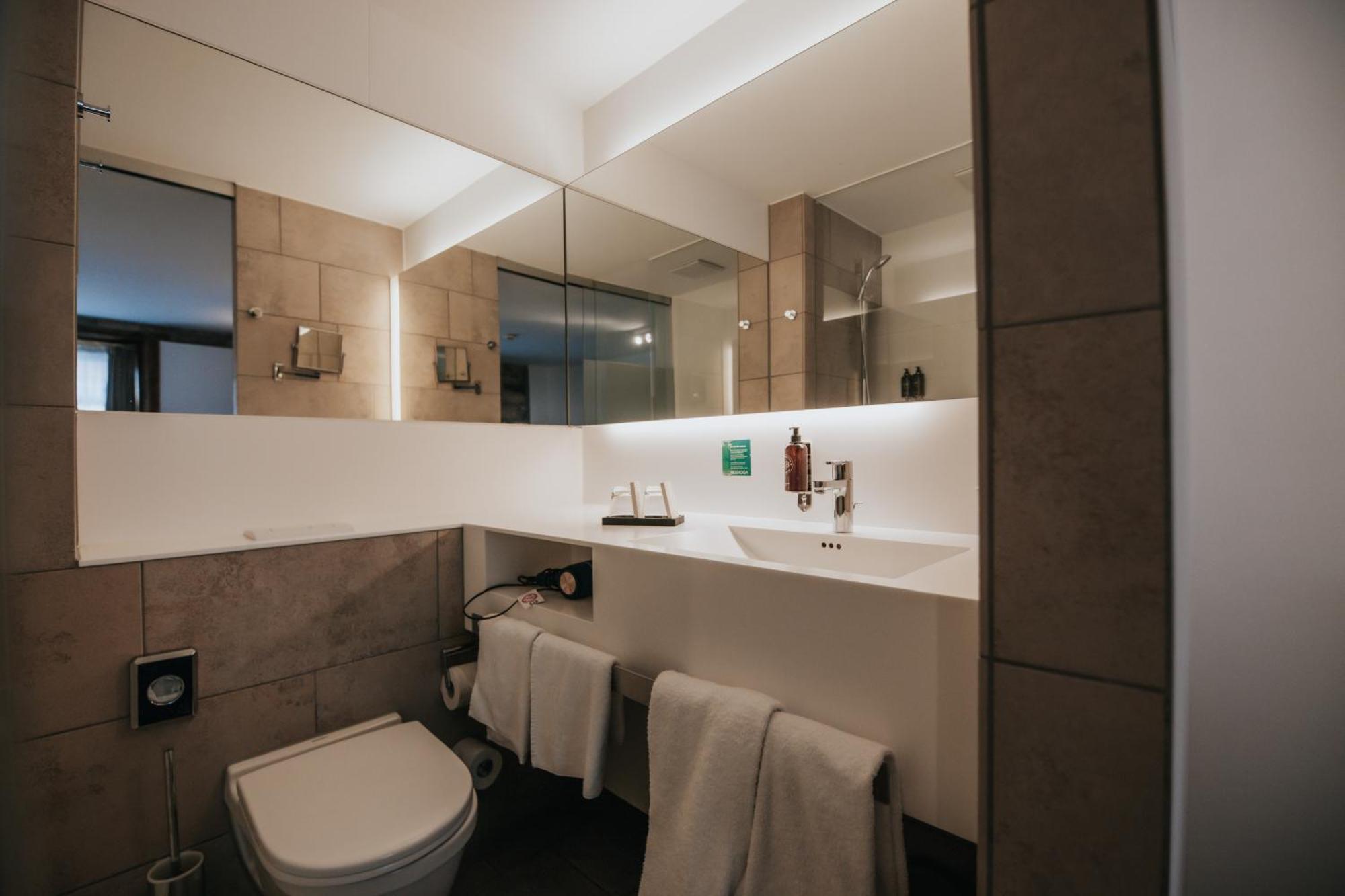 Design Hotel & Restaurant Loewen Ulm Dış mekan fotoğraf