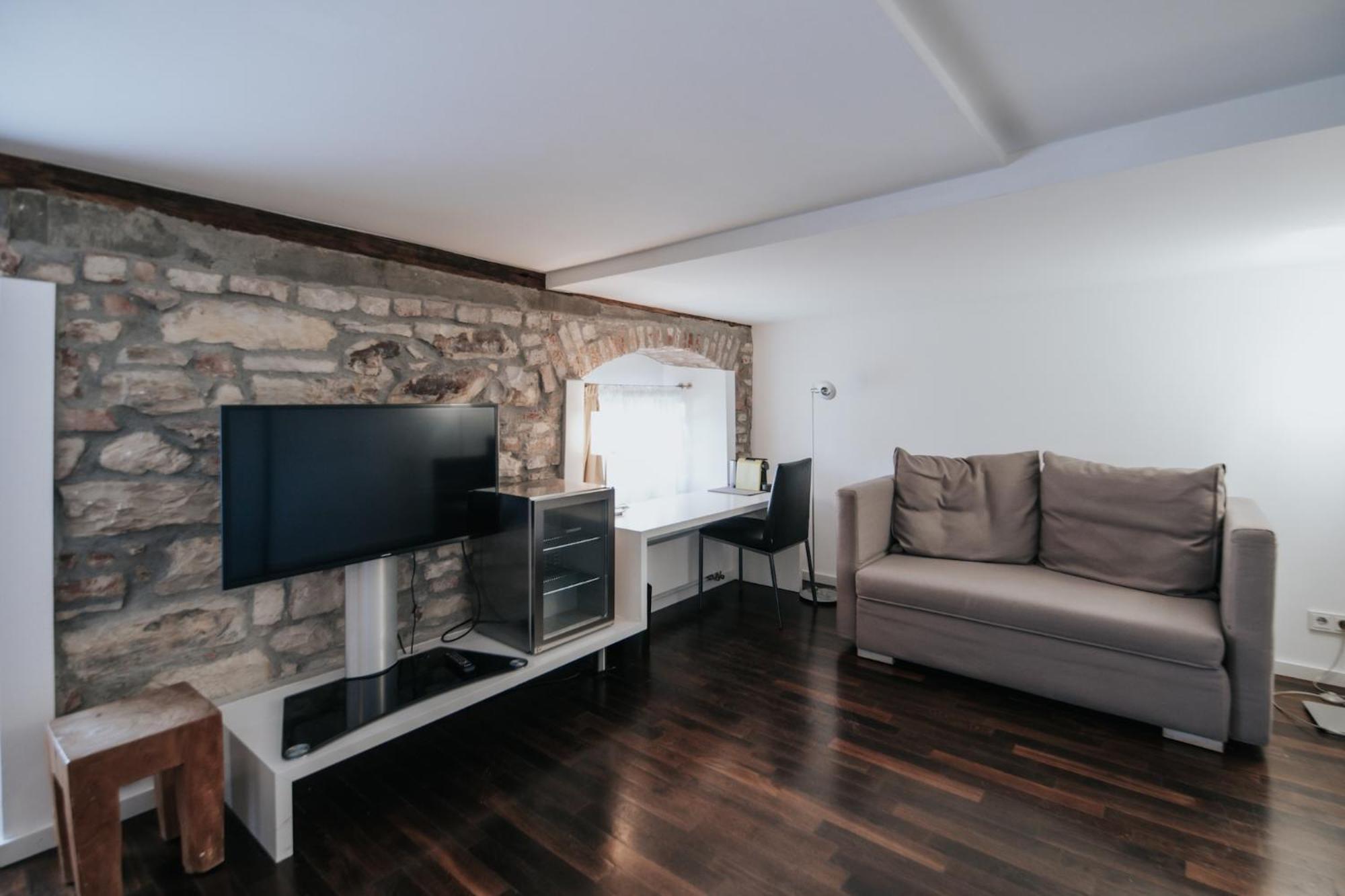 Design Hotel & Restaurant Loewen Ulm Dış mekan fotoğraf