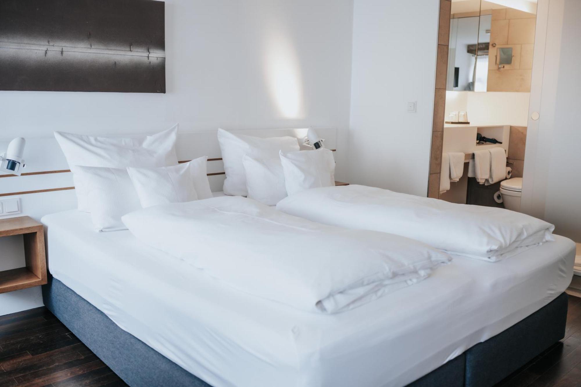 Design Hotel & Restaurant Loewen Ulm Dış mekan fotoğraf