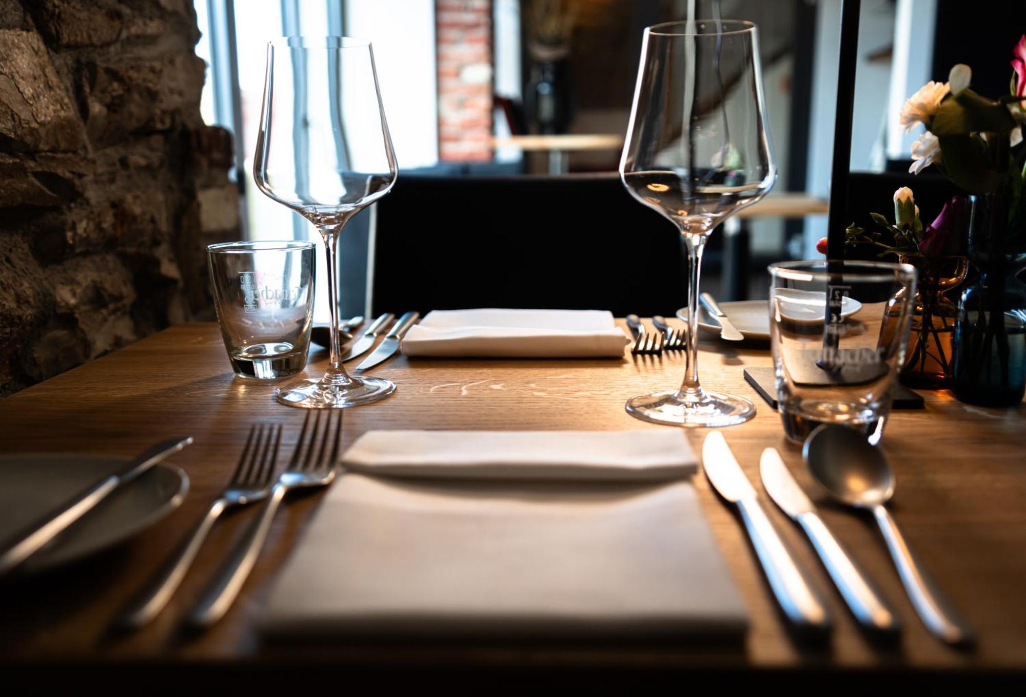 Design Hotel & Restaurant Loewen Ulm Dış mekan fotoğraf